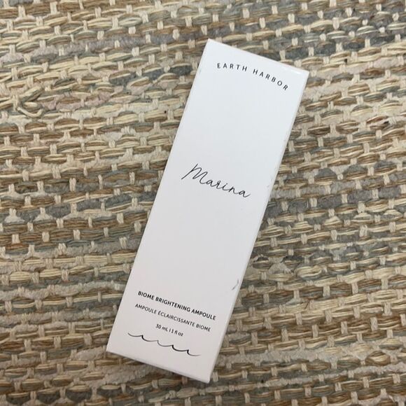 Earth Harbor Marina Biome Brightening Ampoule - Picture 4 of 8